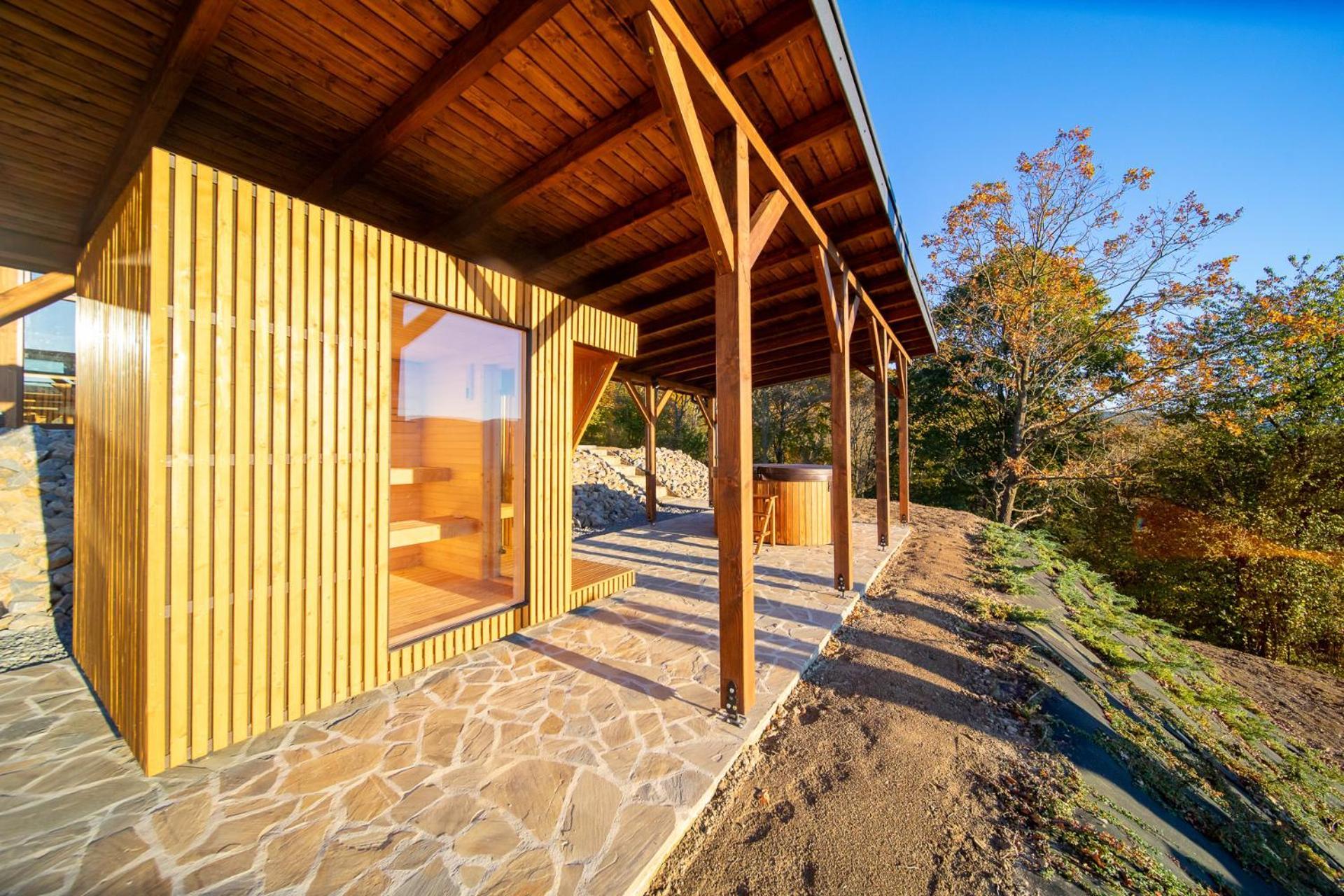 Klonowy Zakatek Villa *